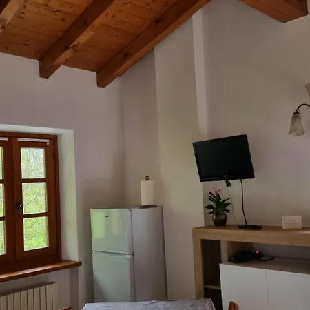 Agriturismo Pastorelli Osmate Buitenkant foto